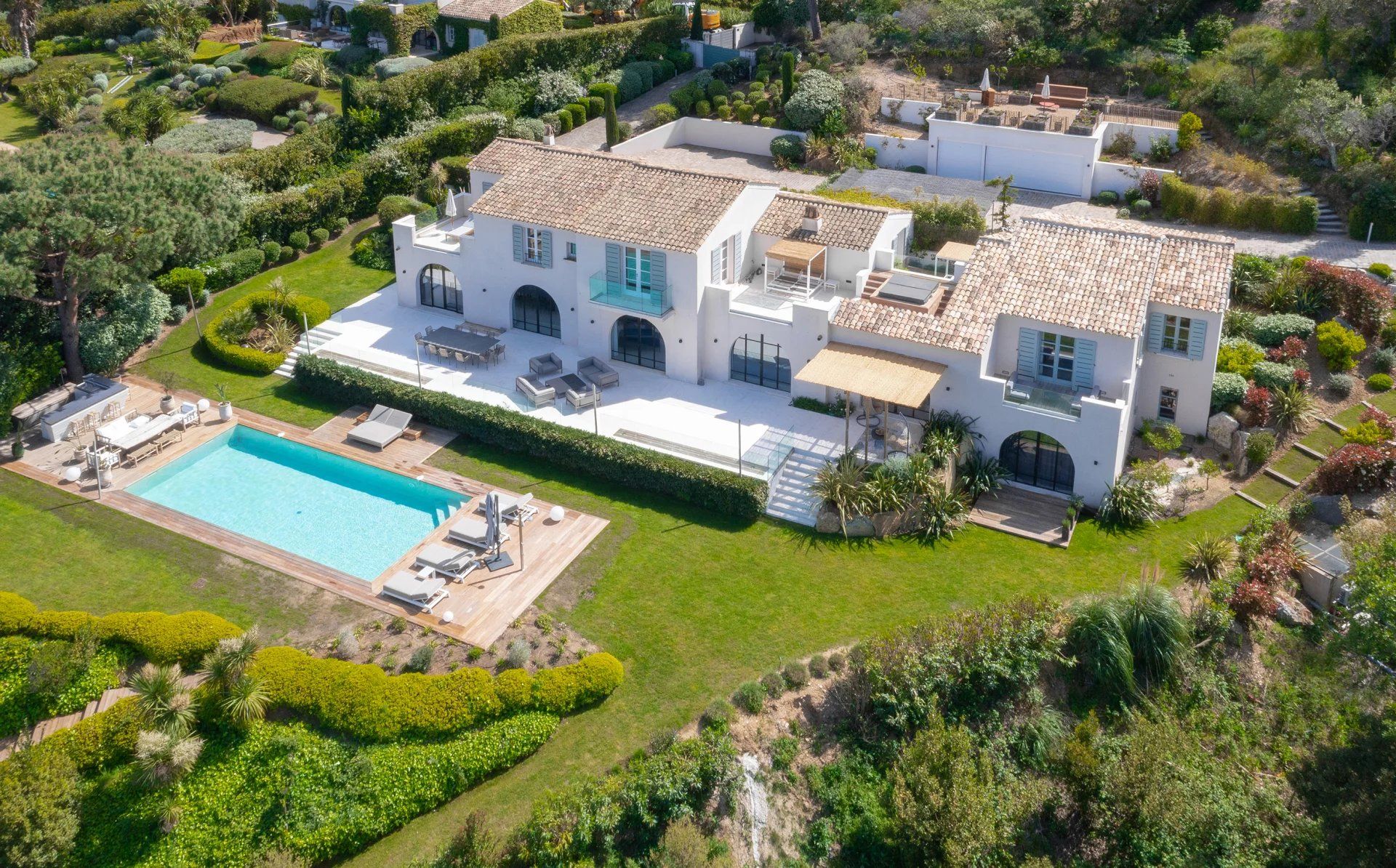 estate 8 Rooms for seasonal rent on Ramatuelle (83350)