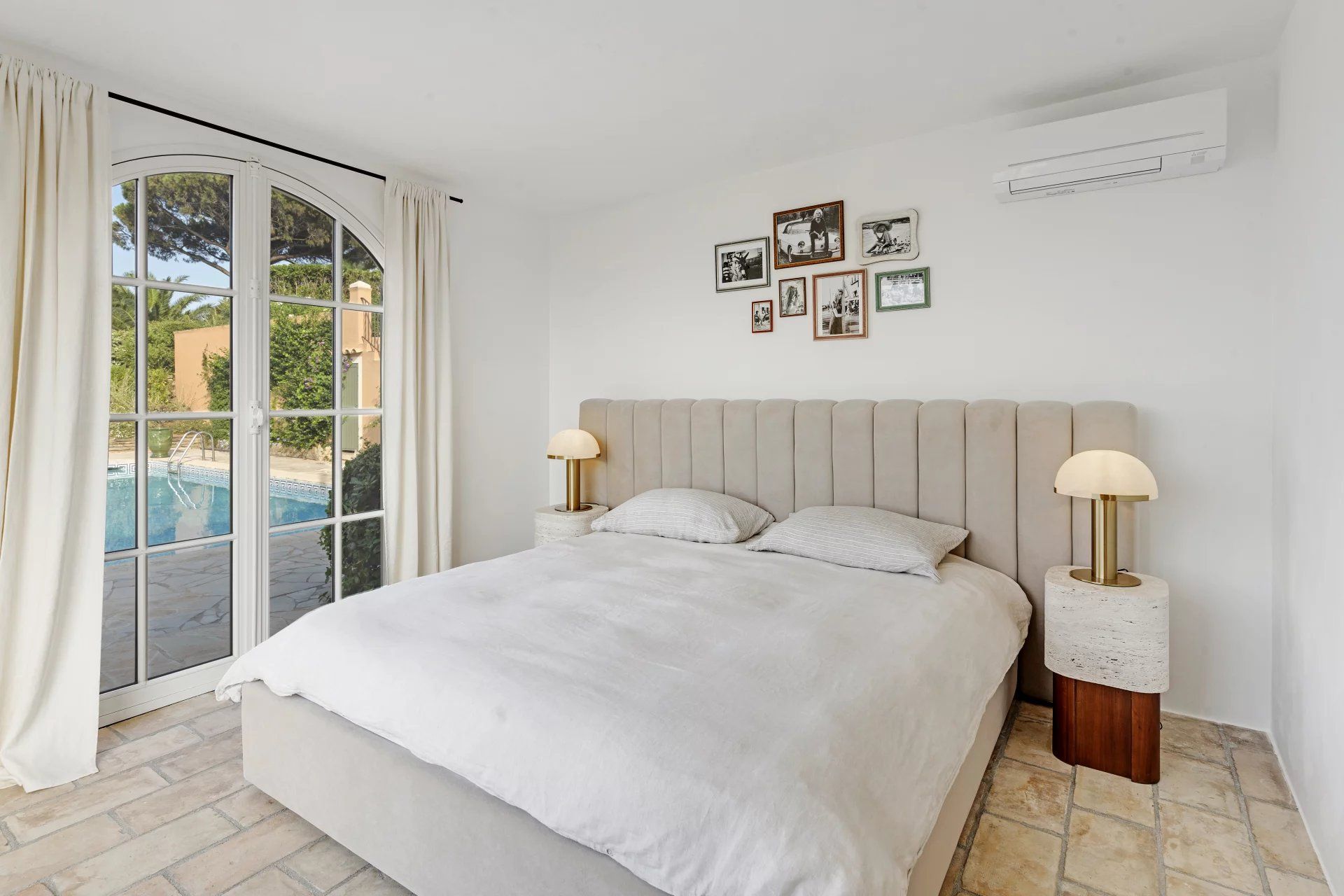 villa 6 Rooms for seasonal rent on Saint-Tropez (83990)