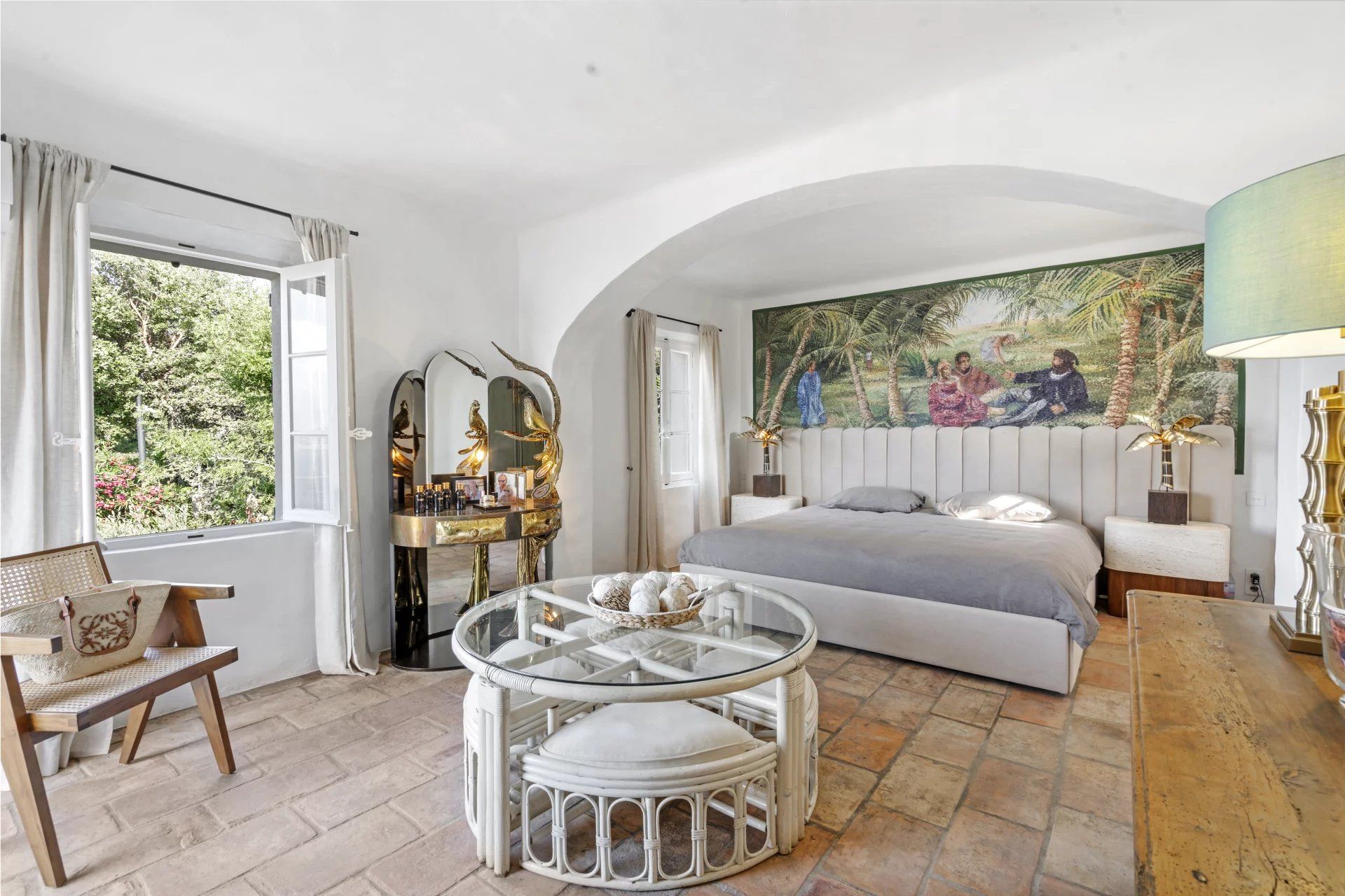 villa 6 Rooms for seasonal rent on Saint-Tropez (83990)