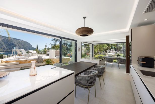 Location saisonnière Villa Èze 6&nbsp;Pièces 250&nbsp;m²