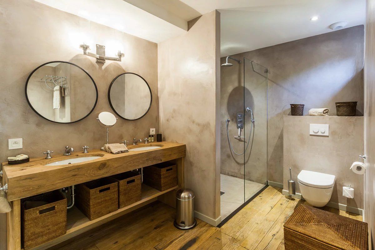 villa 4 Rooms for seasonal rent on Gassin (83580)