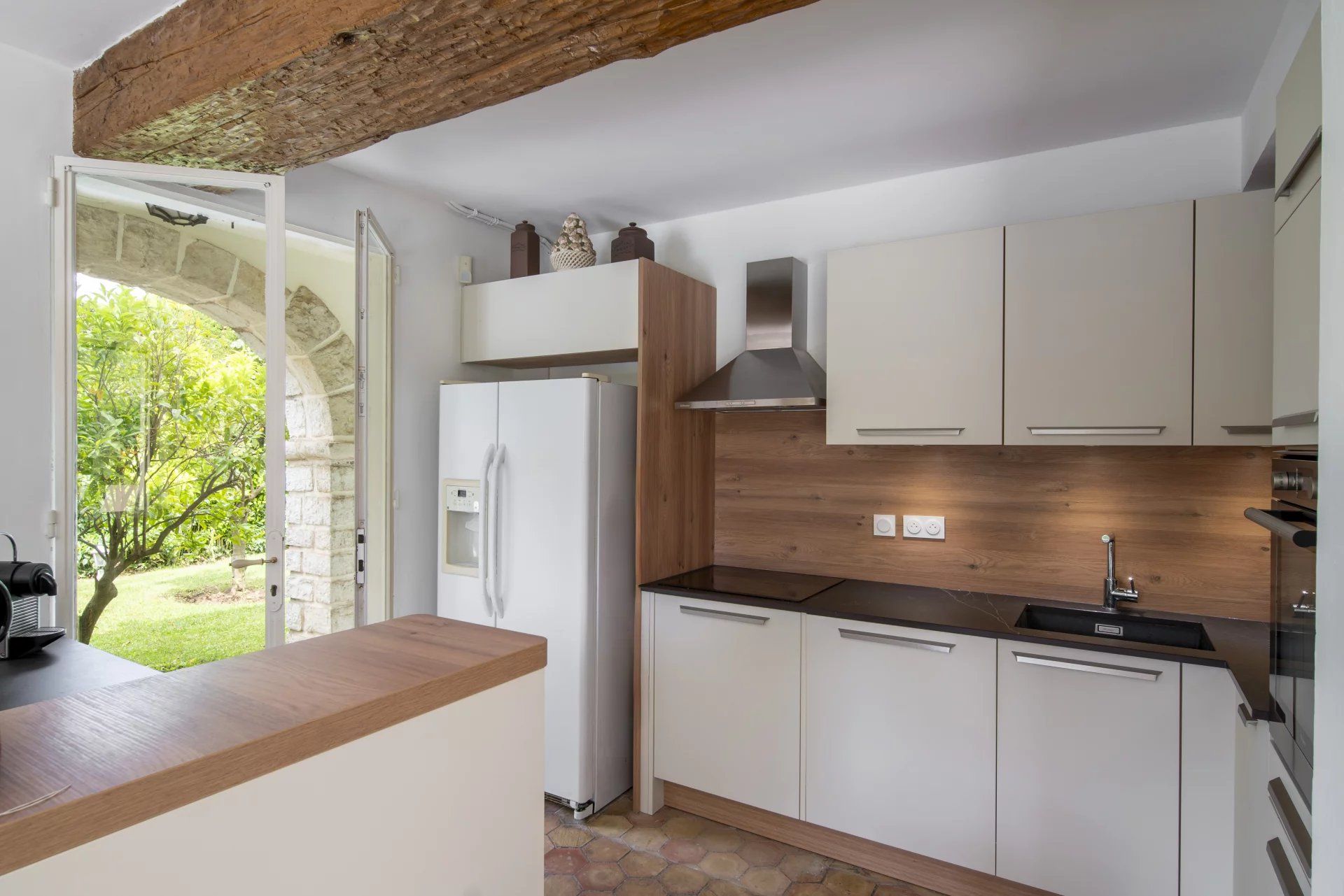 villa 7 Pièces en location saisonnière sur Antibes (06160)