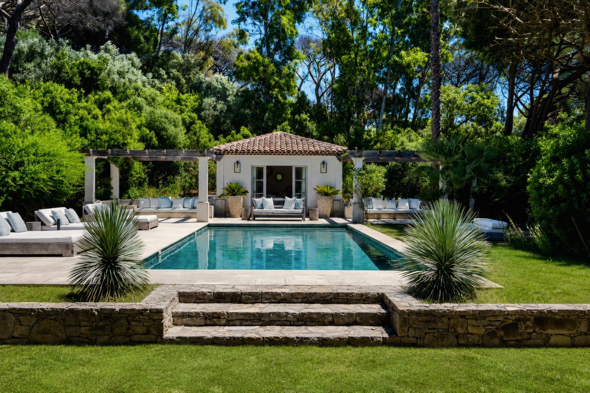 Rental Villa Saint-Tropez 7&nbsp;Rooms 320&nbsp;m²