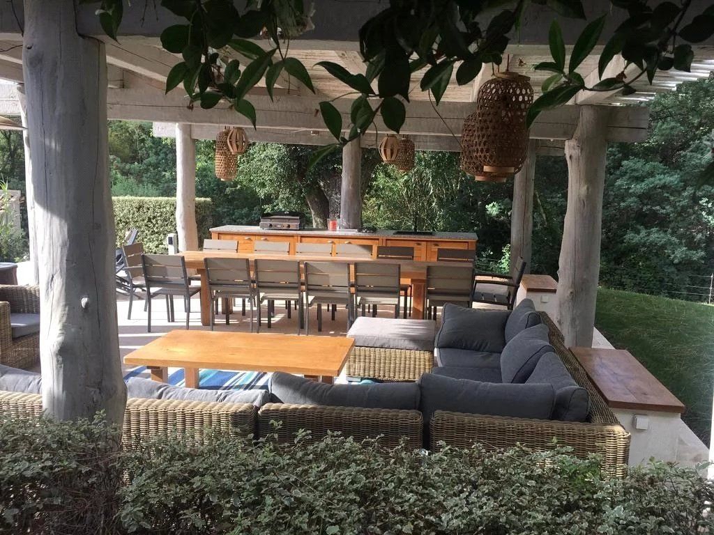 villa 7 Rooms for seasonal rent on Ramatuelle (83350)