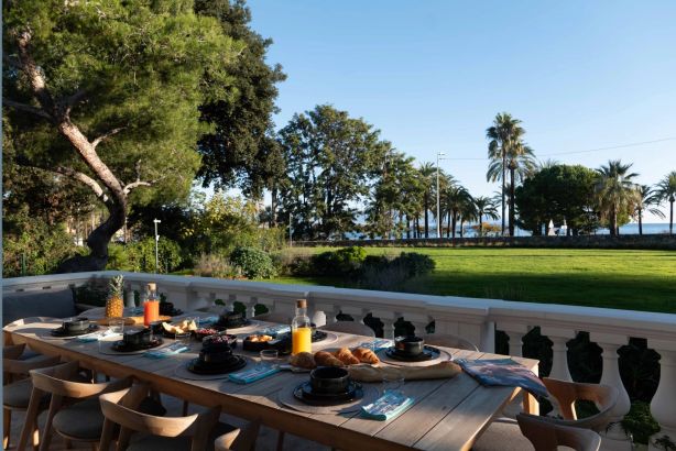 Location saisonnière Villa Antibes 11&nbsp;Pièces 320&nbsp;m²