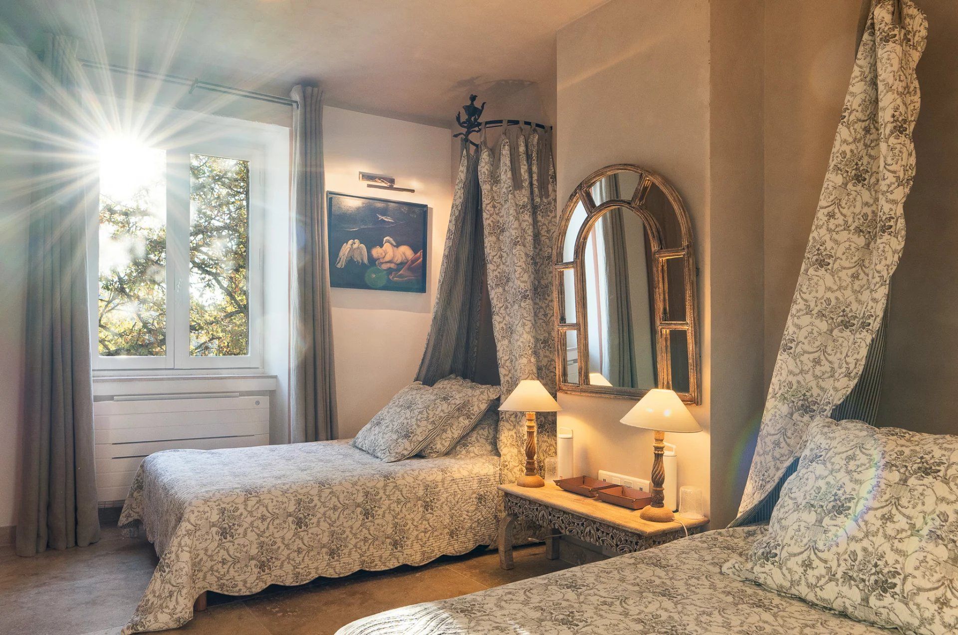 villa 10 Rooms for seasonal rent on Callas (83830)