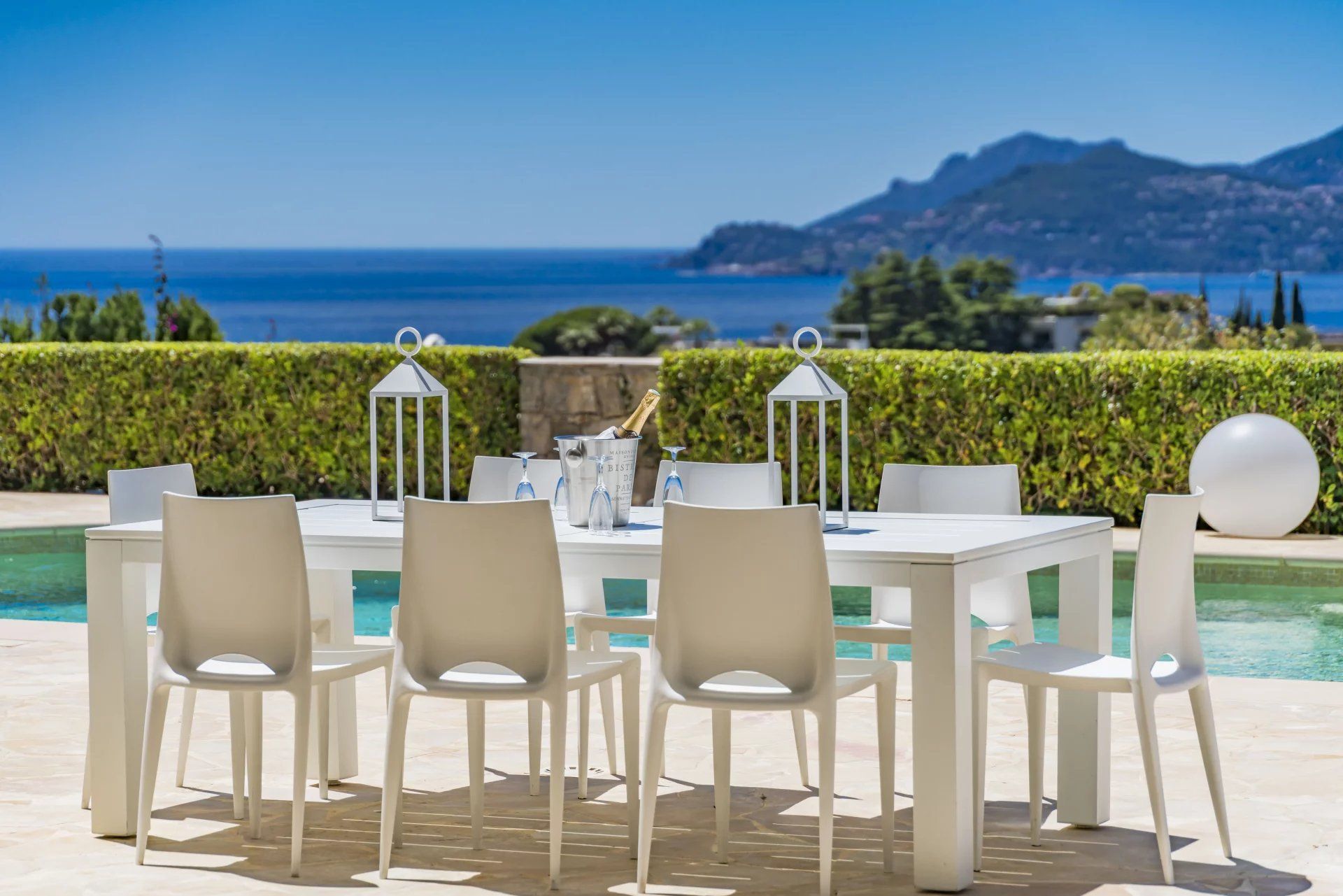 villa 7 Pièces en location saisonnière sur Cannes (06400)