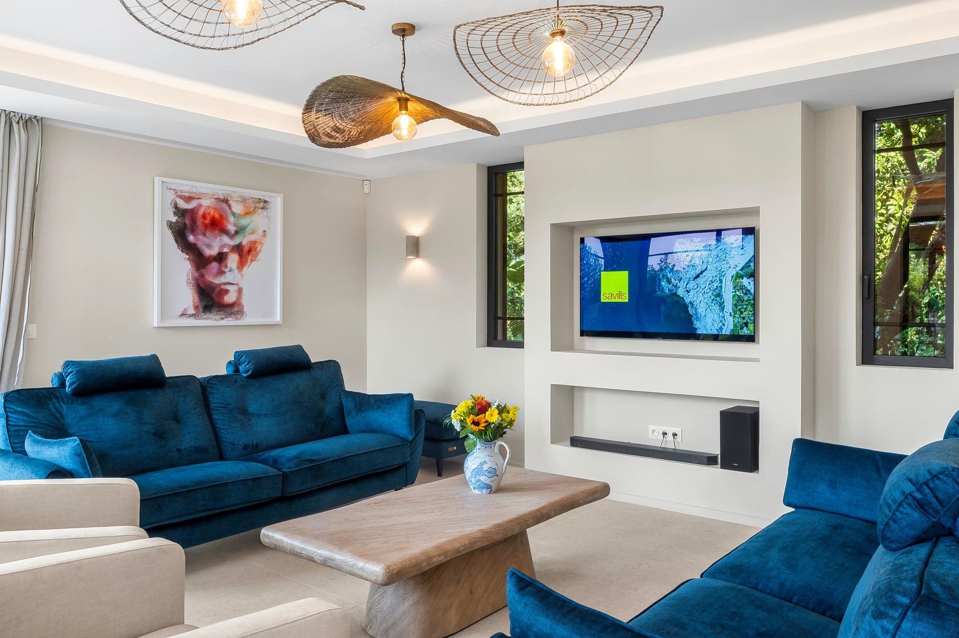 villa 5 Rooms for seasonal rent on Saint-Tropez (83990)