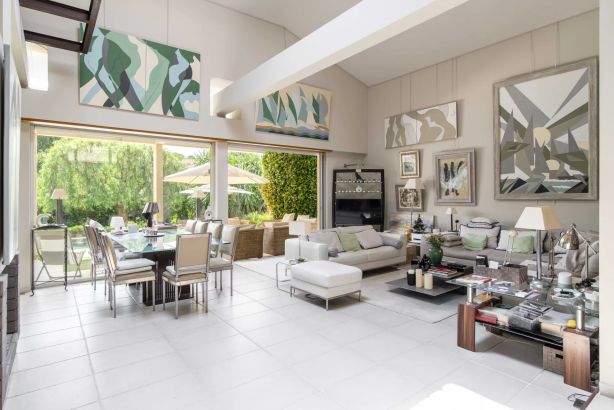 Location saisonnière Maison Antibes 5&nbsp;Pièces 280&nbsp;m²