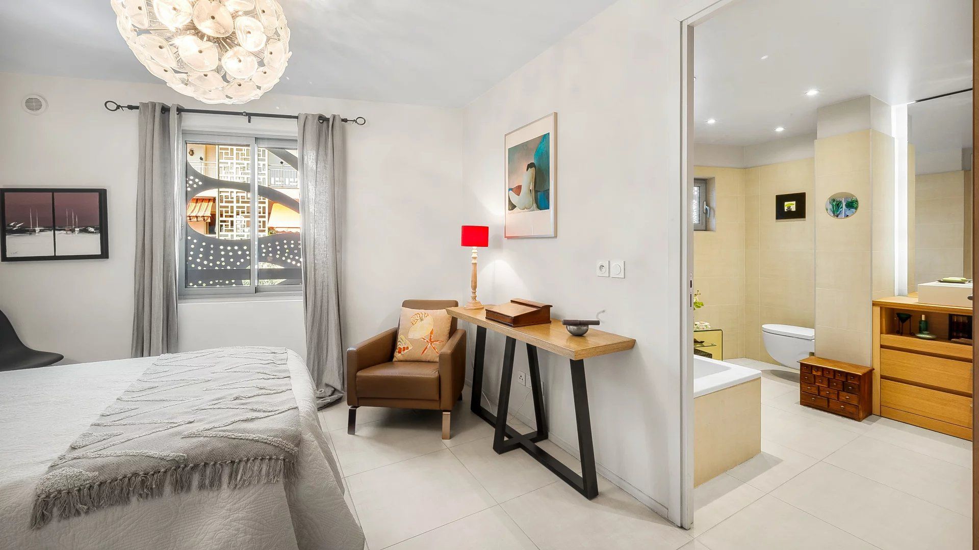 apartment 3 Rooms for sale on Antibes (06600)