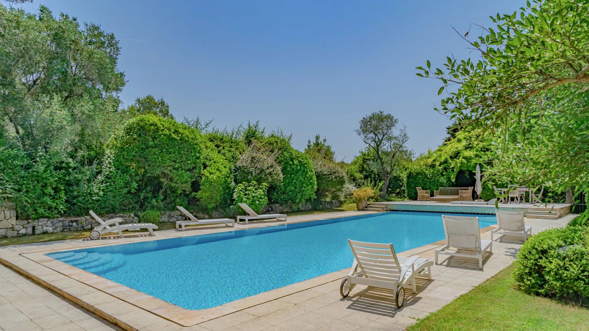 villa 12 Pièces en vente sur Mouans-Sartoux (06370)