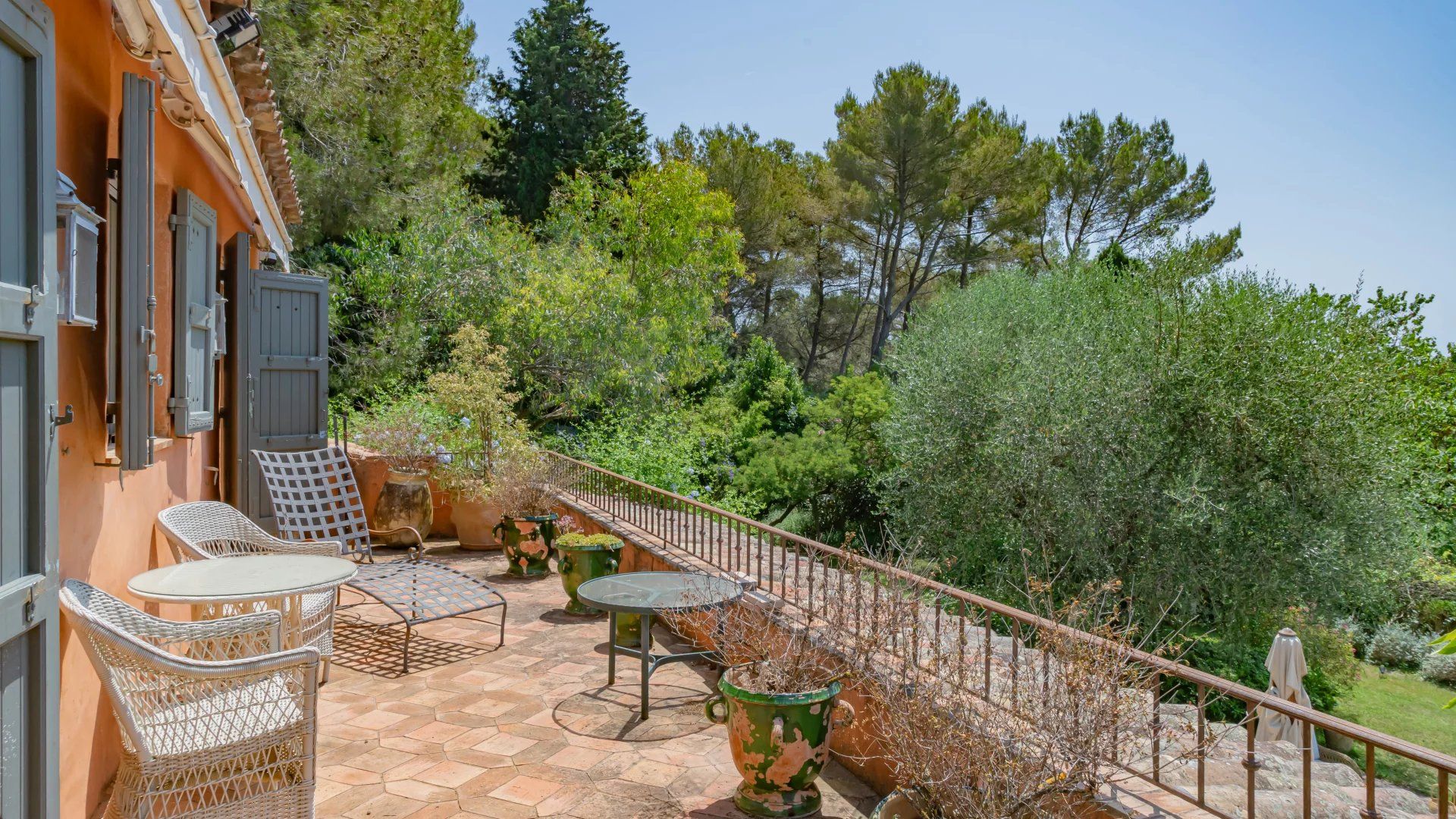 villa 12 Pièces en vente sur Mouans-Sartoux (06370)