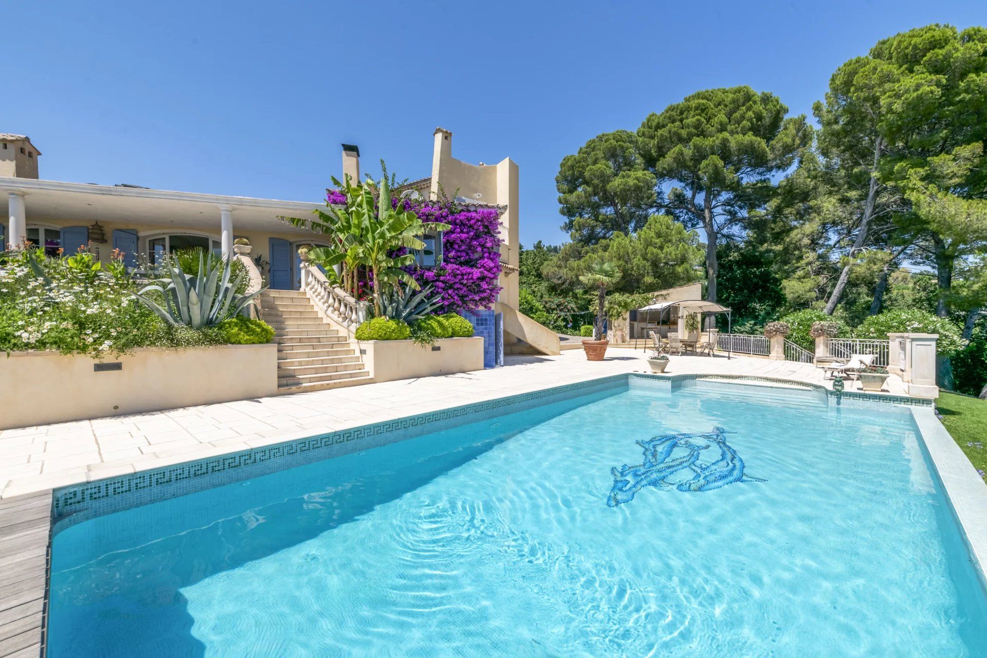 villa 8 Pièces en vente sur Mougins (06250) Vente Villa Mougins 8 Pièces 480 m²