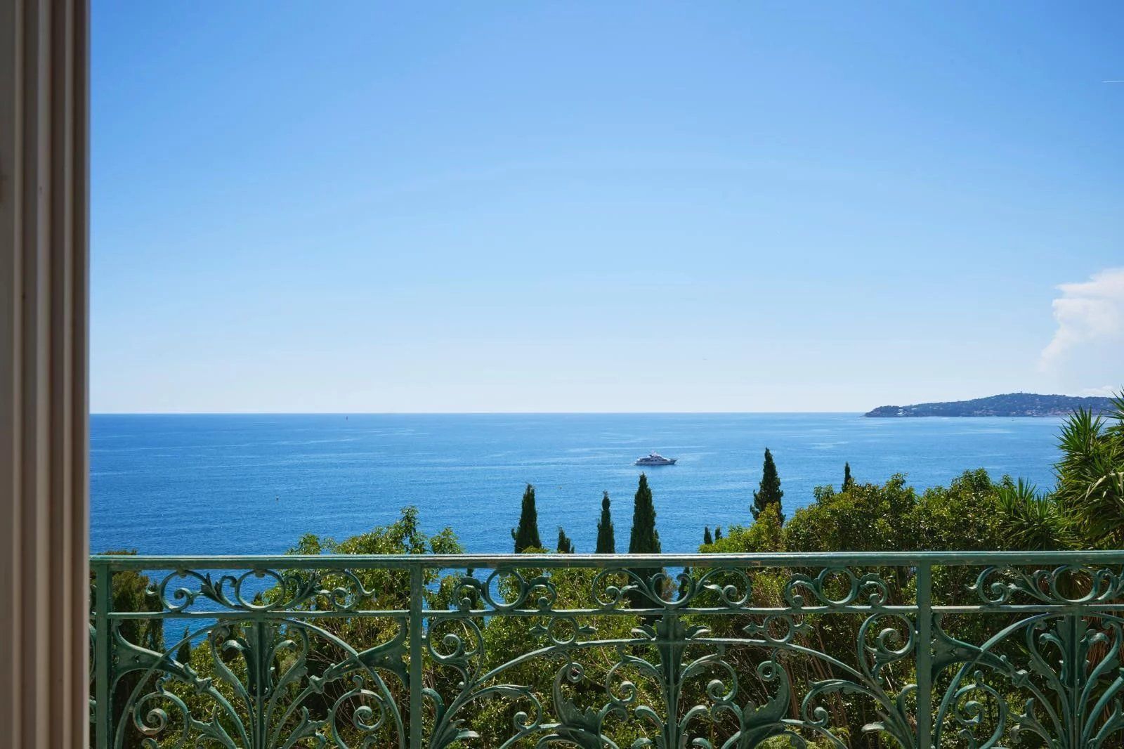 villa 7 Pièces en vente sur Cap-d'Ail (06320) Vente Villa Cap-d'Ail 7 Pièces 400 m²