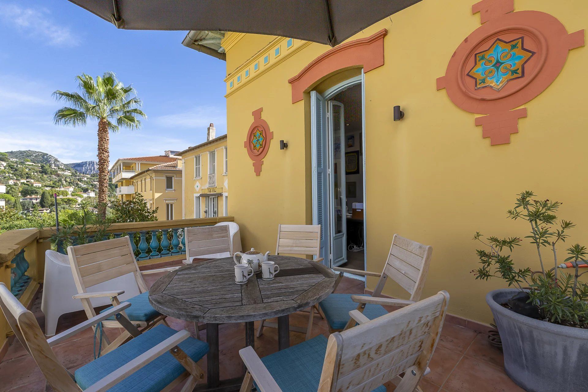 maison de ville 10 Pièces en vente sur Vence (06140) Vente Maison de ville Vence 10 Pièces 351 m²