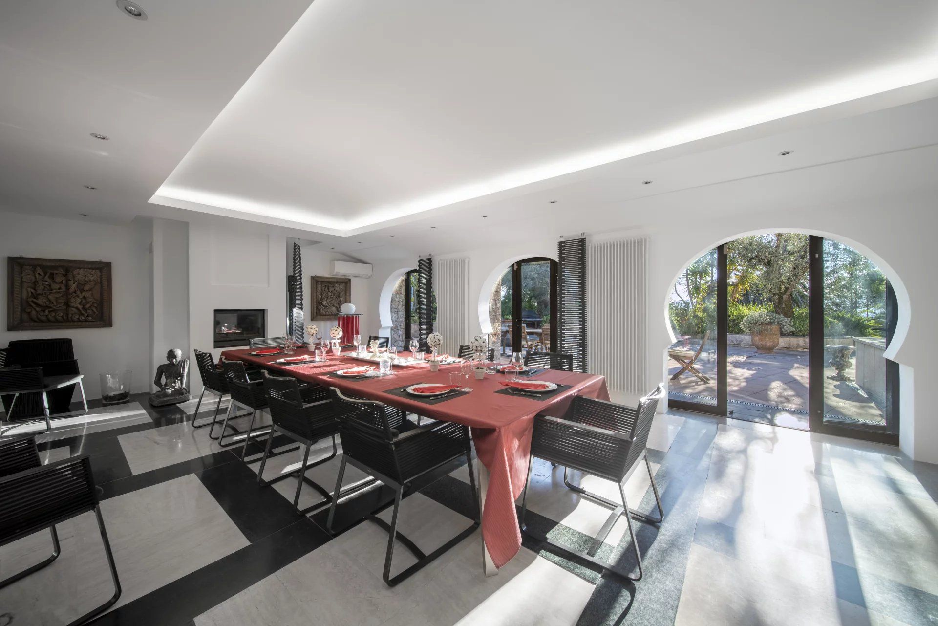 villa 12 Pièces en vente sur Mougins (06250) Vente Villa Mougins 12 Pièces 587 m²