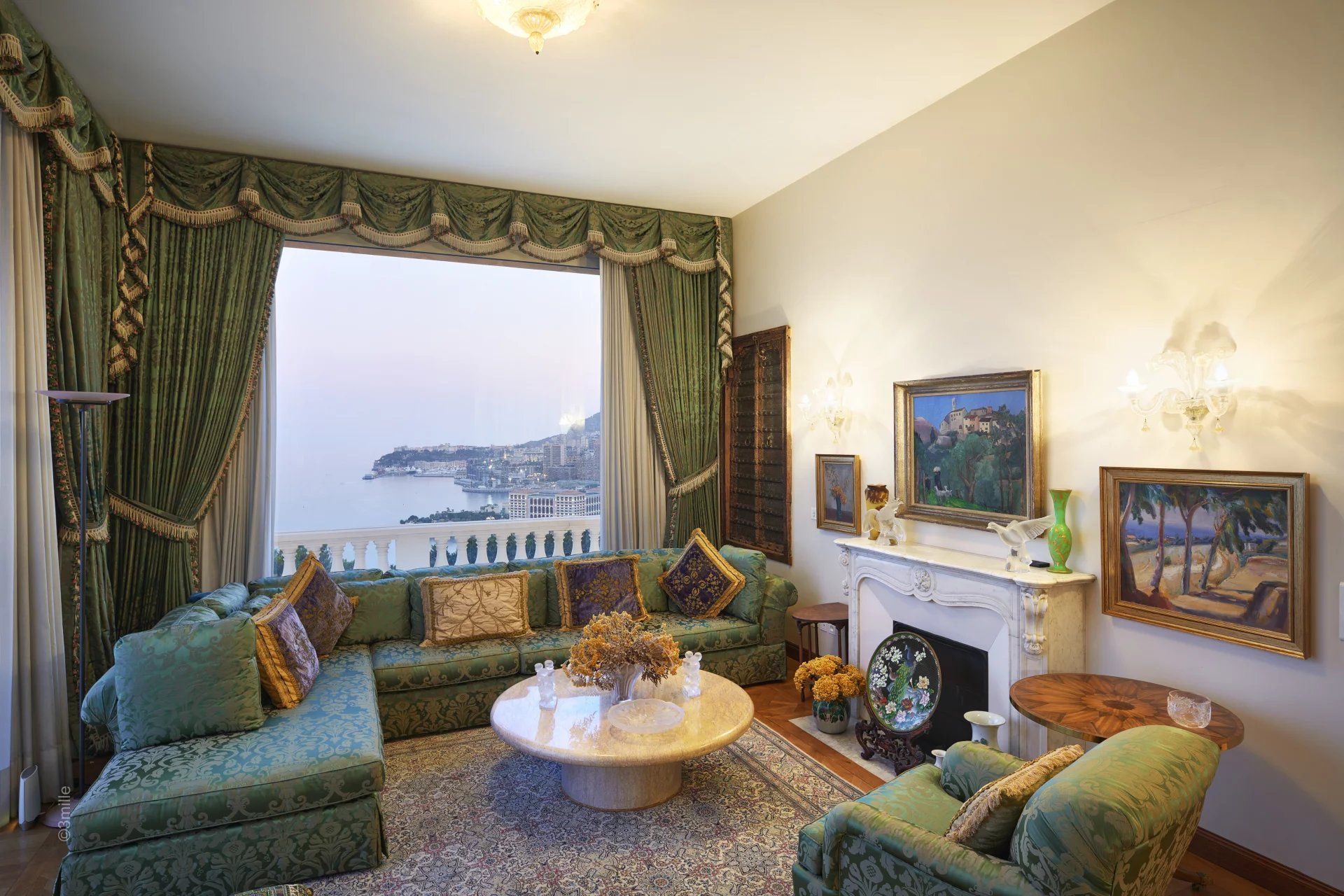 villa 16 Rooms for sale on Roquebrune-Cap-Martin (06190)