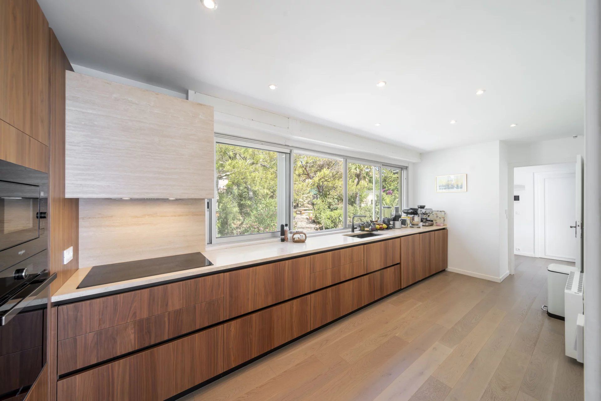 villa 6 Pièces en location saisonnière sur Antibes (06160)