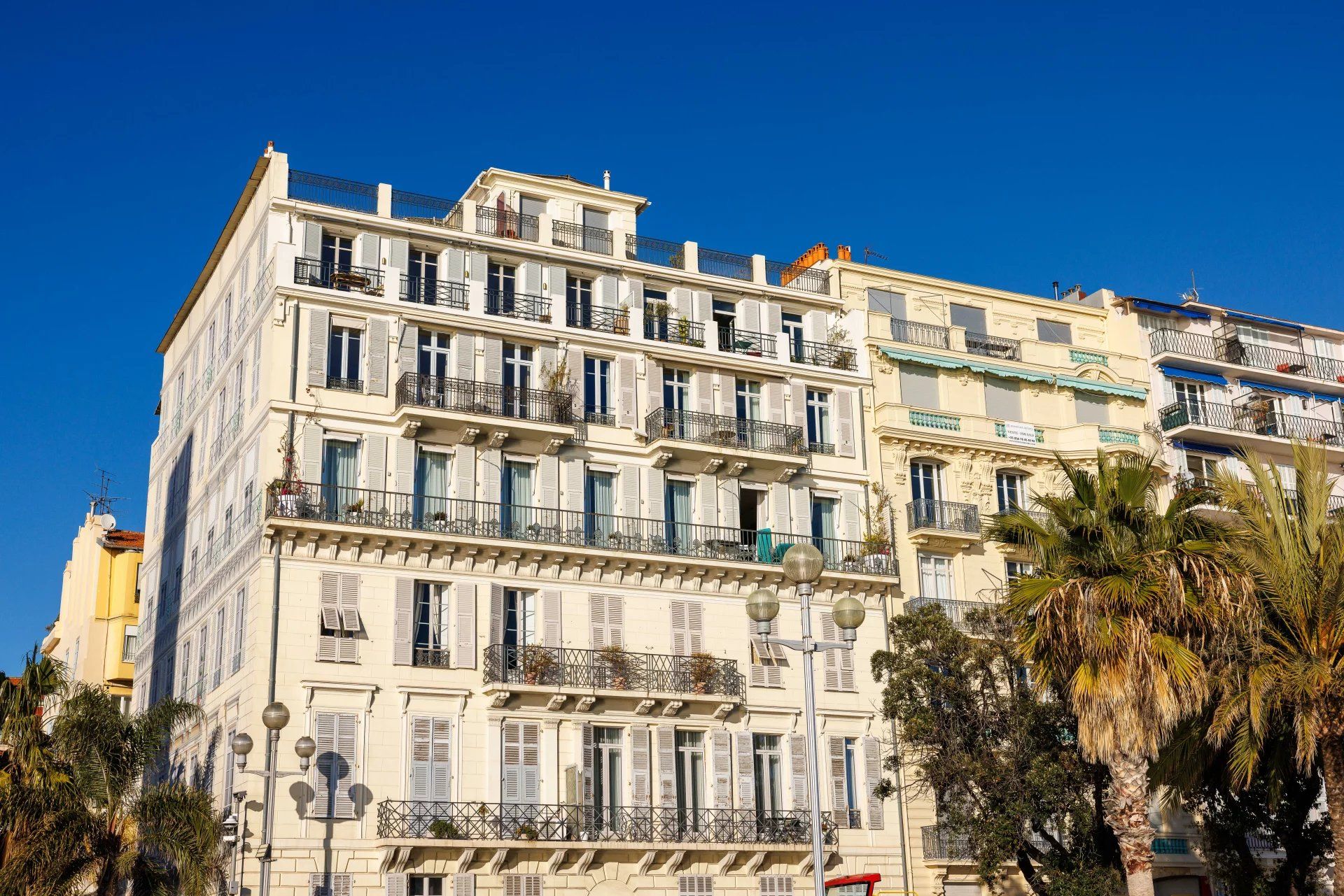 apartment 4 Rooms for sale on Nice (06000)