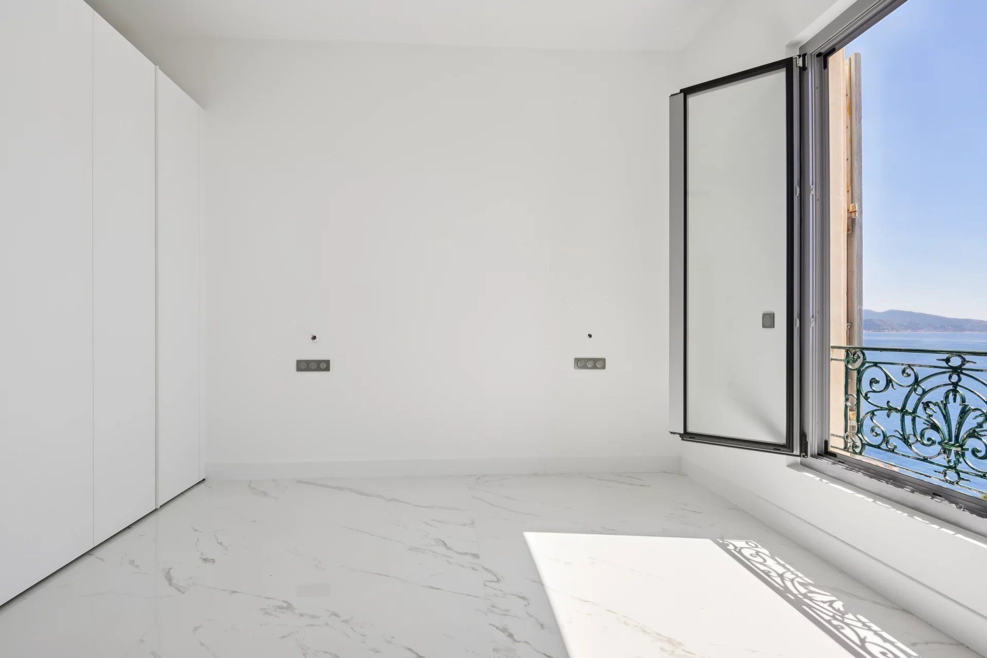 appartement 2 Pièces en vente sur Roquebrune-Cap-Martin (06190) Vente Appartement Roquebrune-Cap-Martin 2 Pièces 54.72 m²