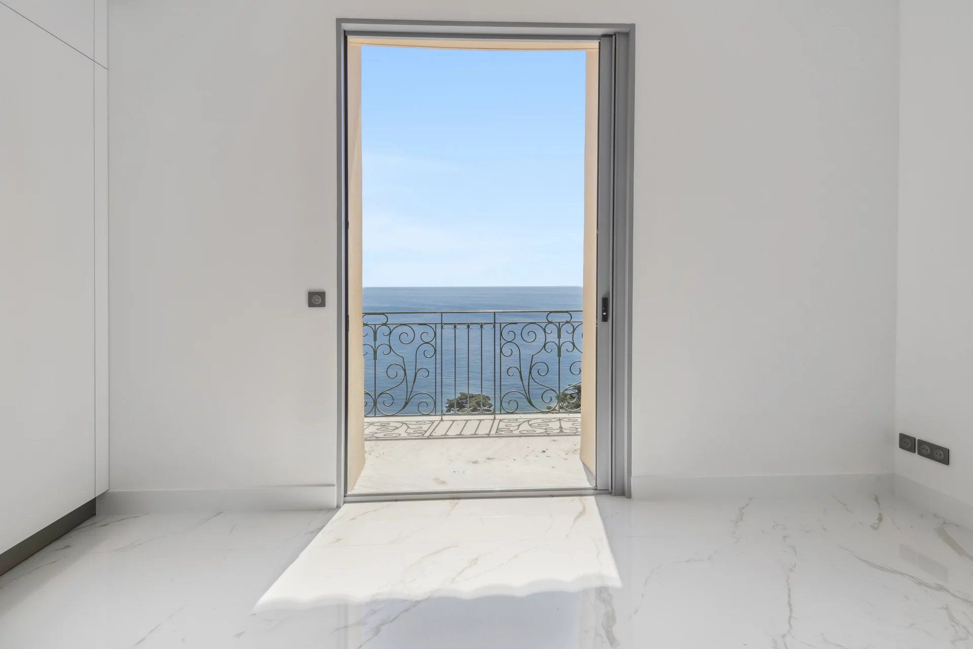 apartment 2 Rooms for sale on Roquebrune-Cap-Martin (06190)