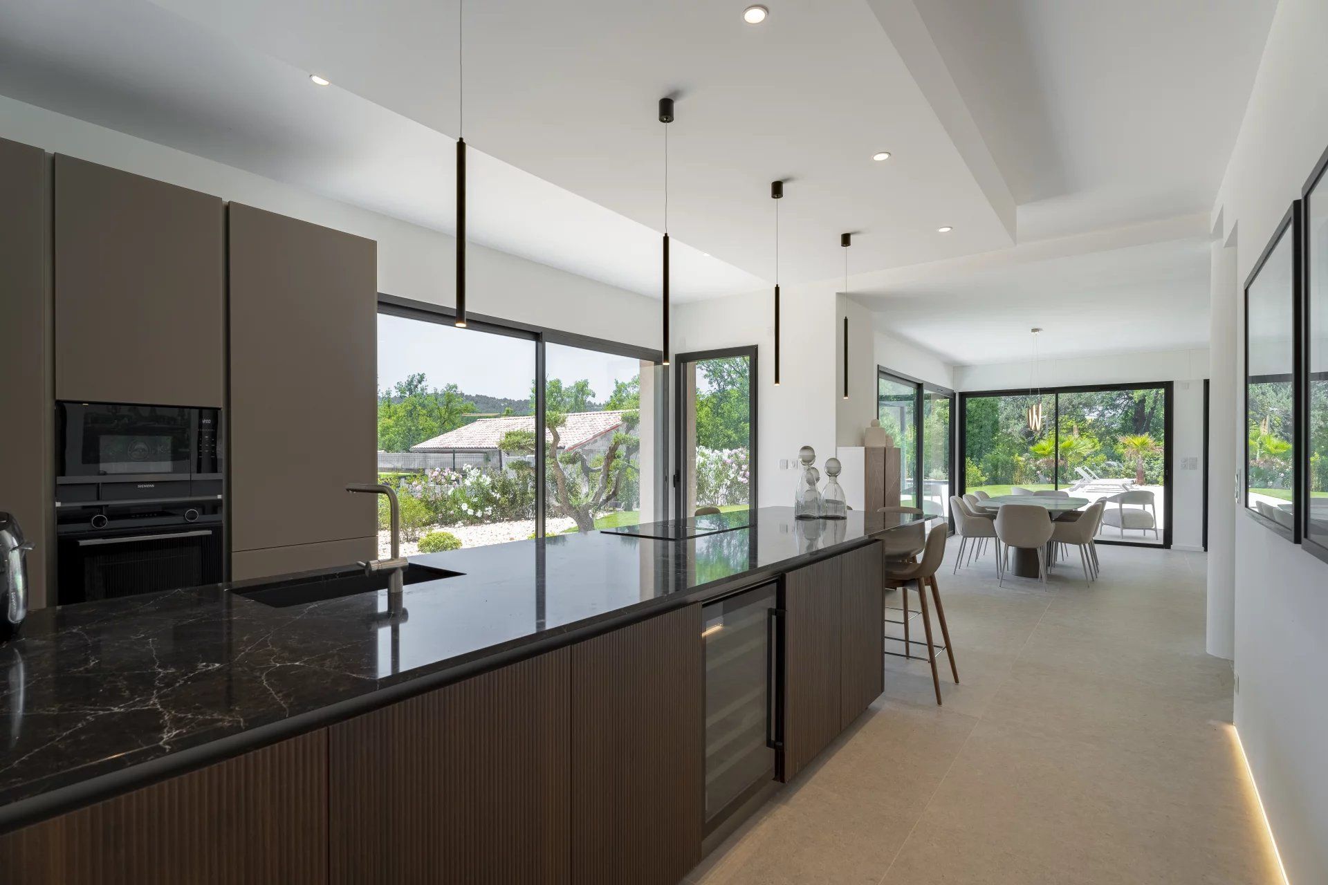 villa for sale on Tourrettes (83440)