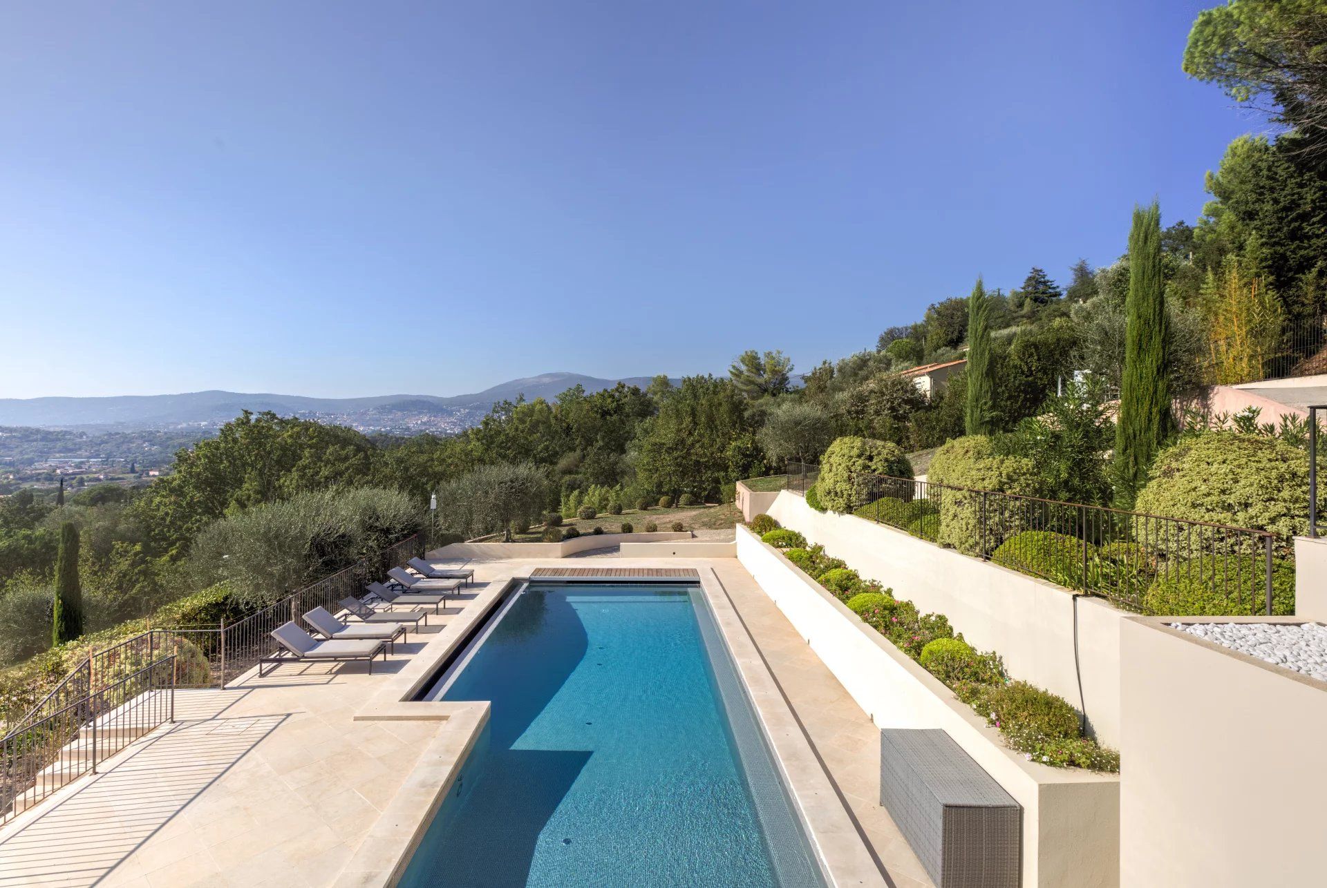 villa 10 Pièces en vente sur Mougins (06250) Vente Villa Mougins 10 Pièces 344 m²