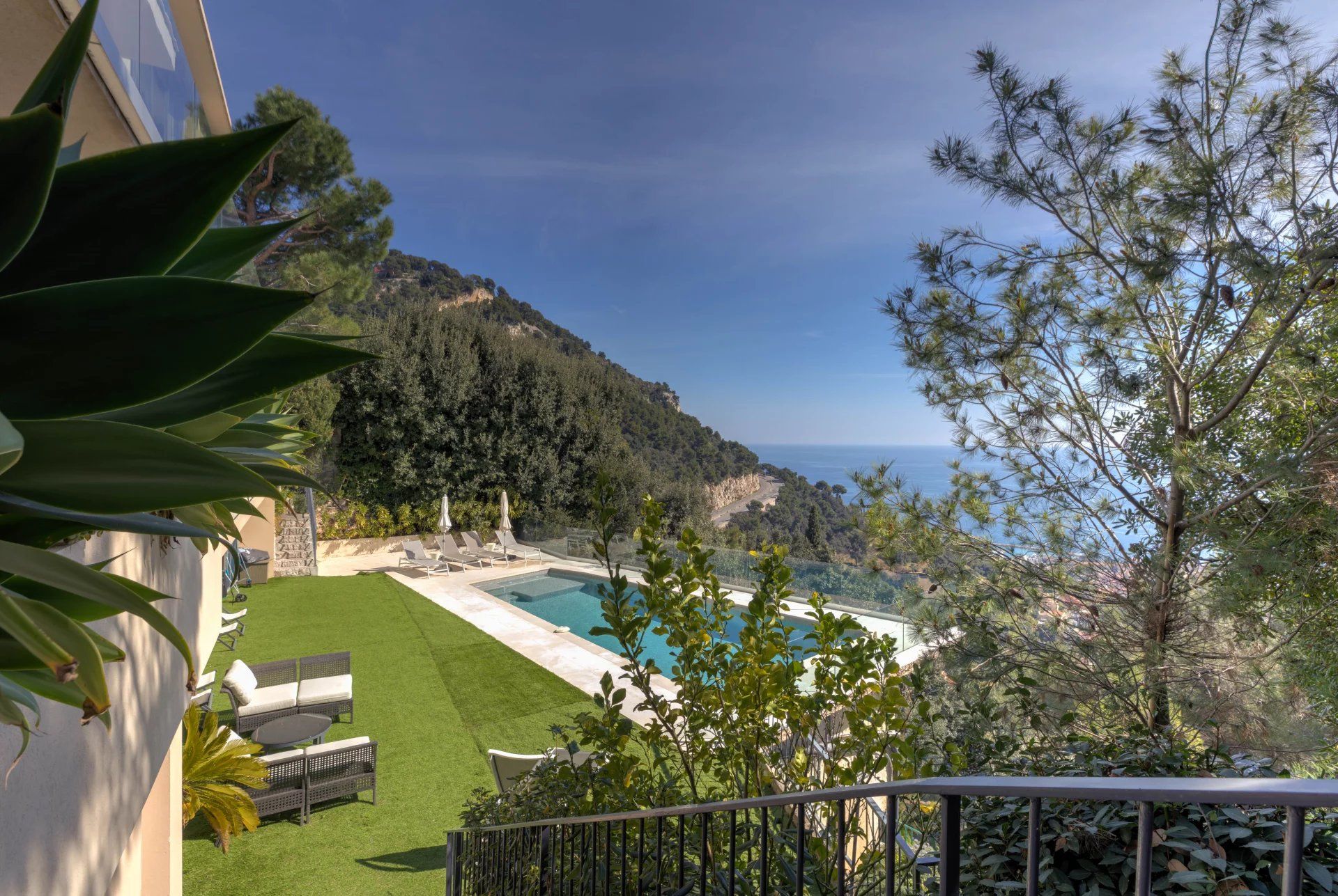 Location saisonnière Villa Villefranche-sur-Mer 7&nbsp;Pièces 300&nbsp;m²
