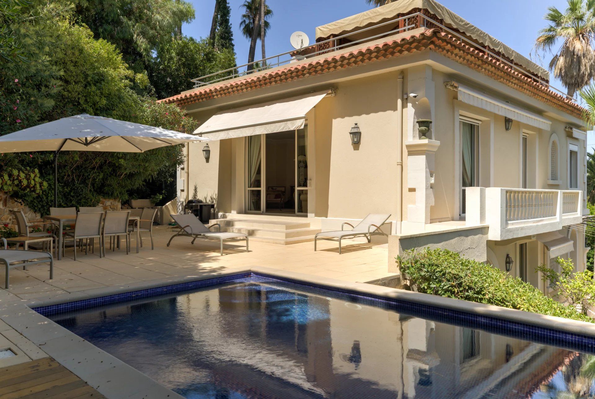 villa for sale on Vallauris (06220)