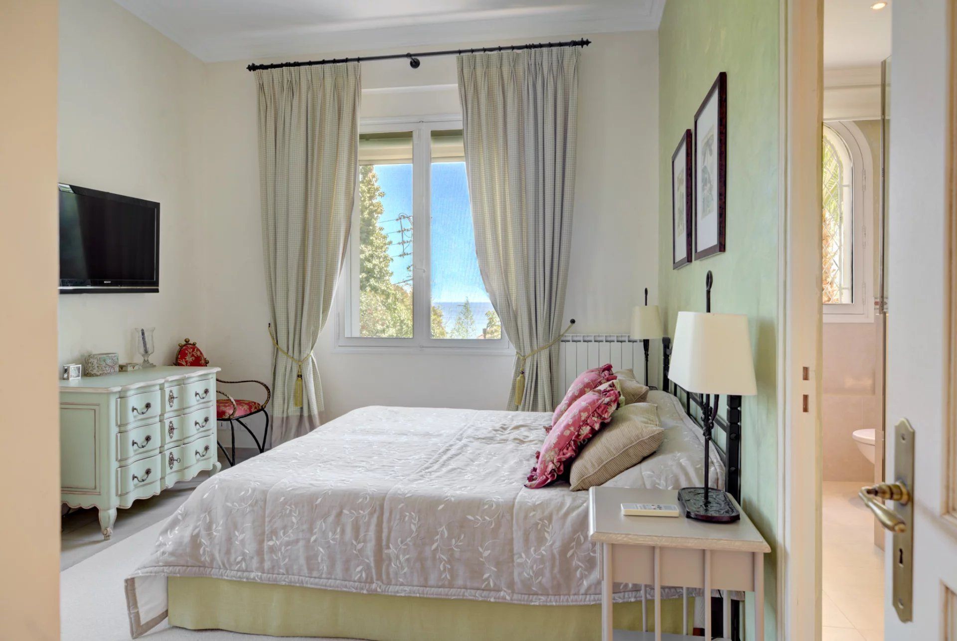 villa en vente sur Vallauris (06220)