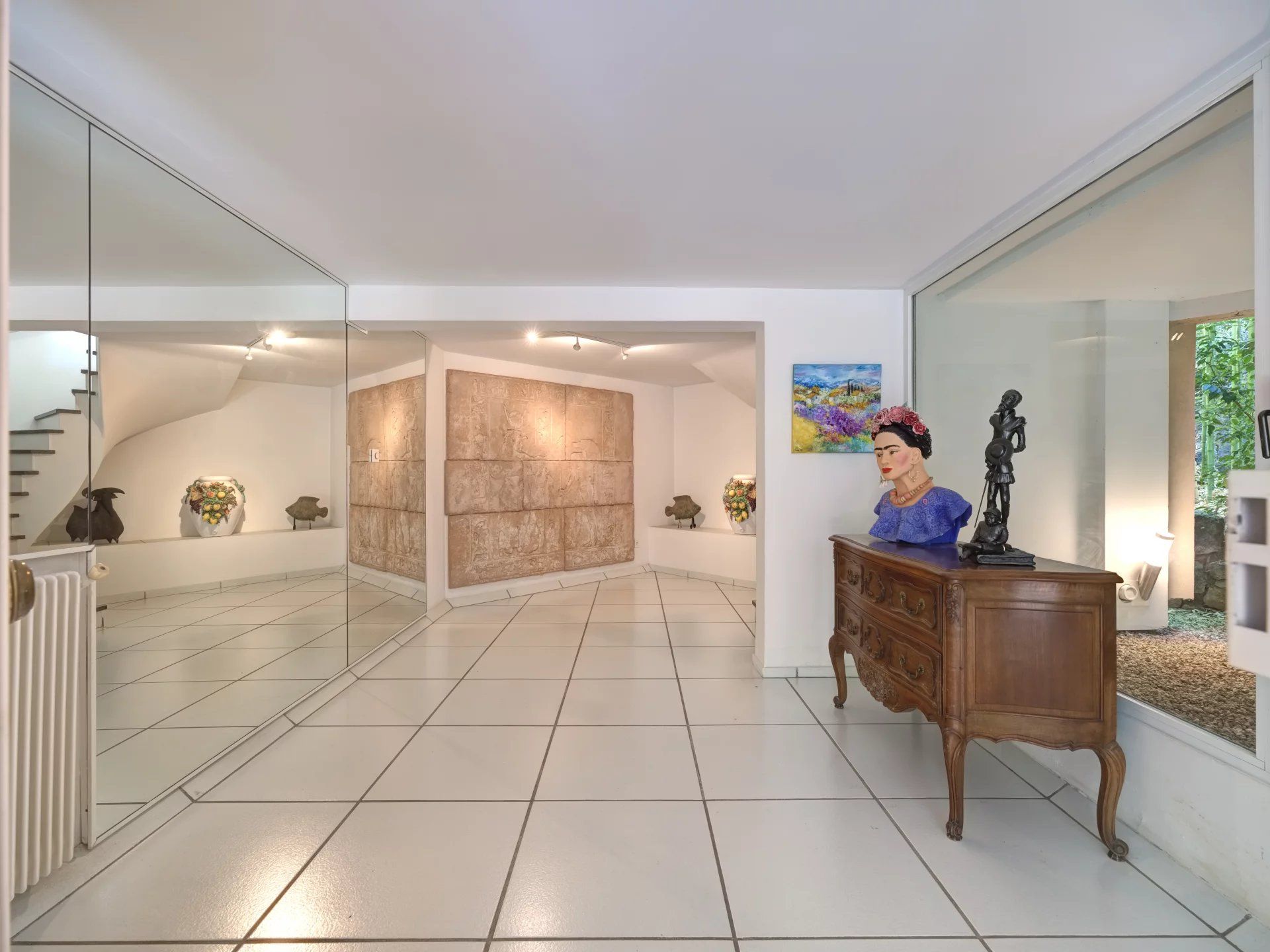 villa 7 Rooms for sale on Nice (06300)