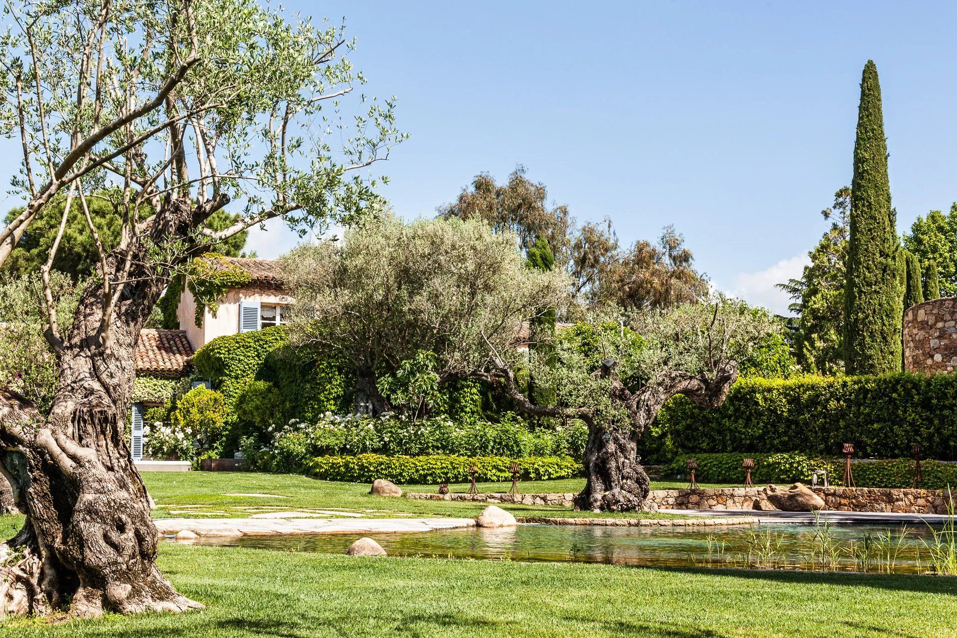 villa 5 Pièces en location saisonnière sur Gassin (83580)