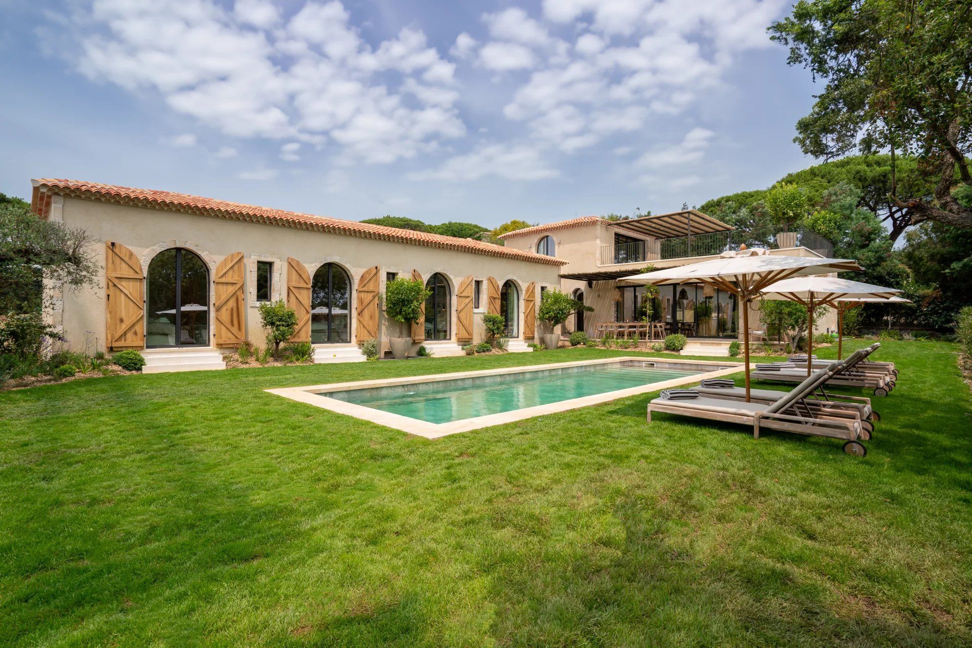 villa 7 Rooms for seasonal rent on Ramatuelle (83350)