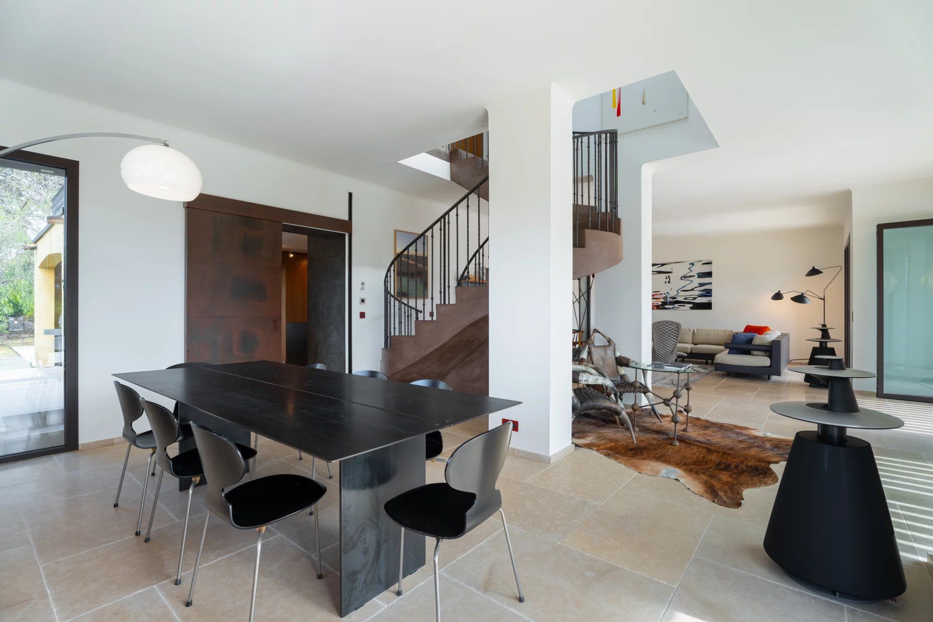 villa 7 Rooms for seasonal rent on Saint-Tropez (83990)