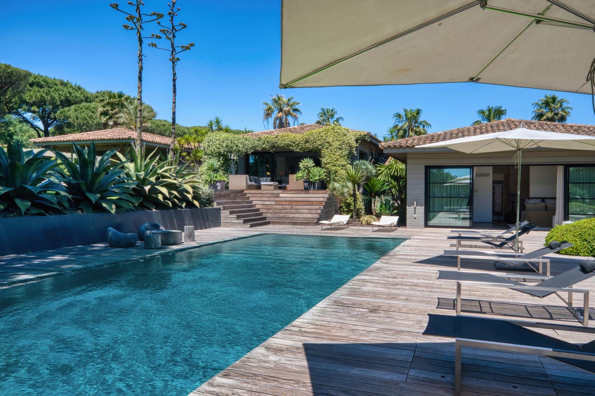 villa 7 Pièces en location saisonnière sur Ramatuelle (83350)