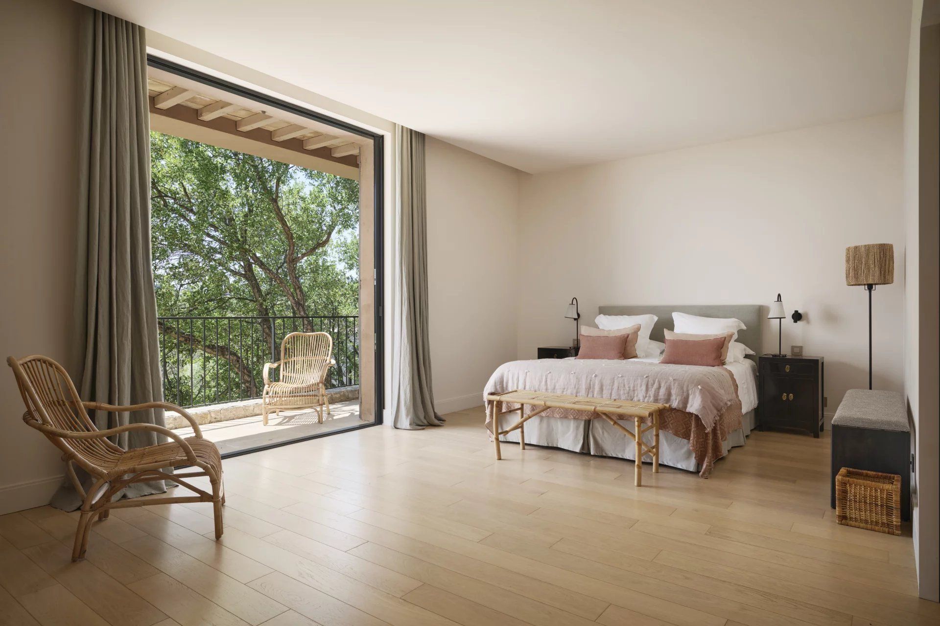 villa 19 Pièces en location saisonnière sur Grimaud (83310)