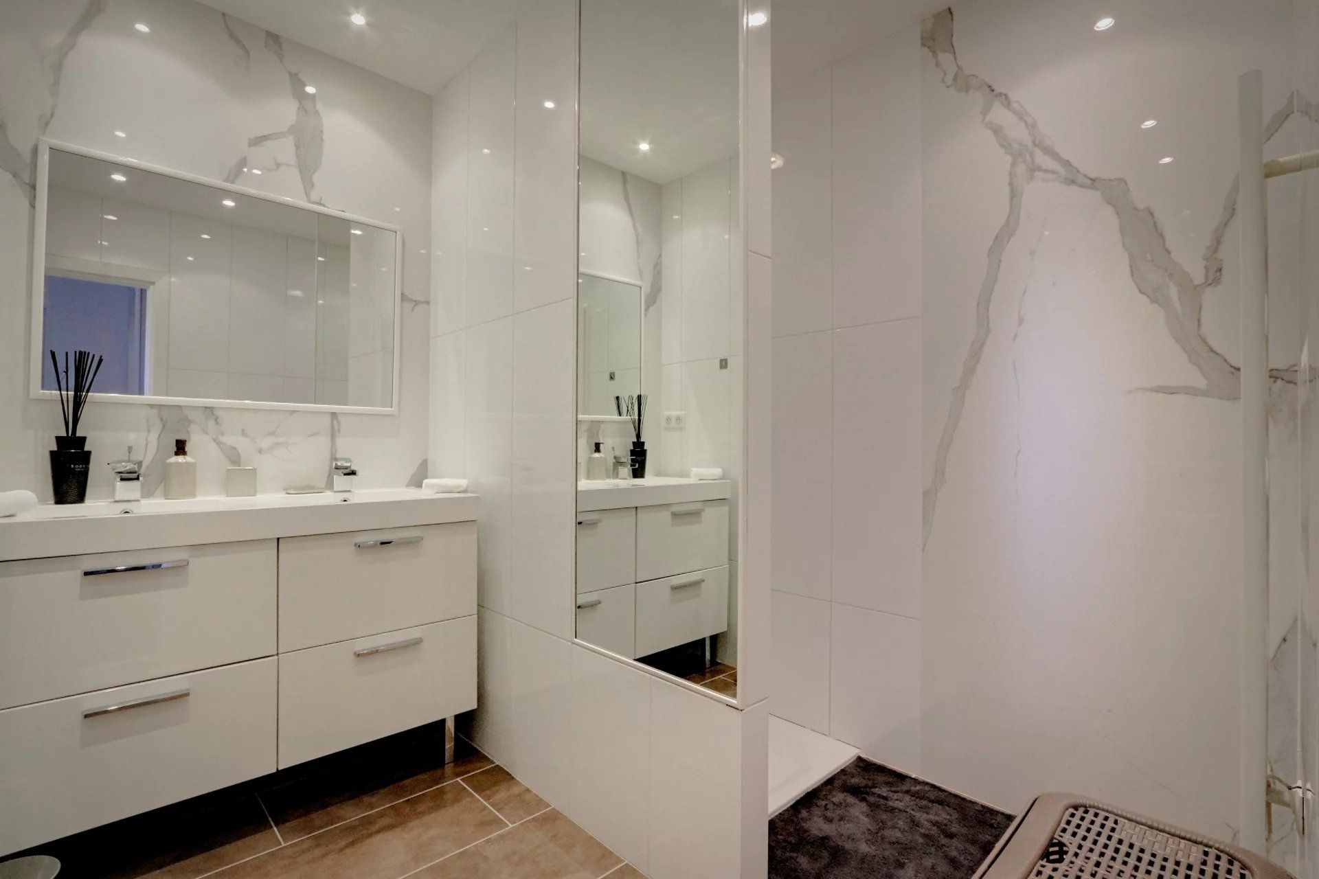 appartement 4 Pièces en location saisonnière sur Saint-Tropez (83990)