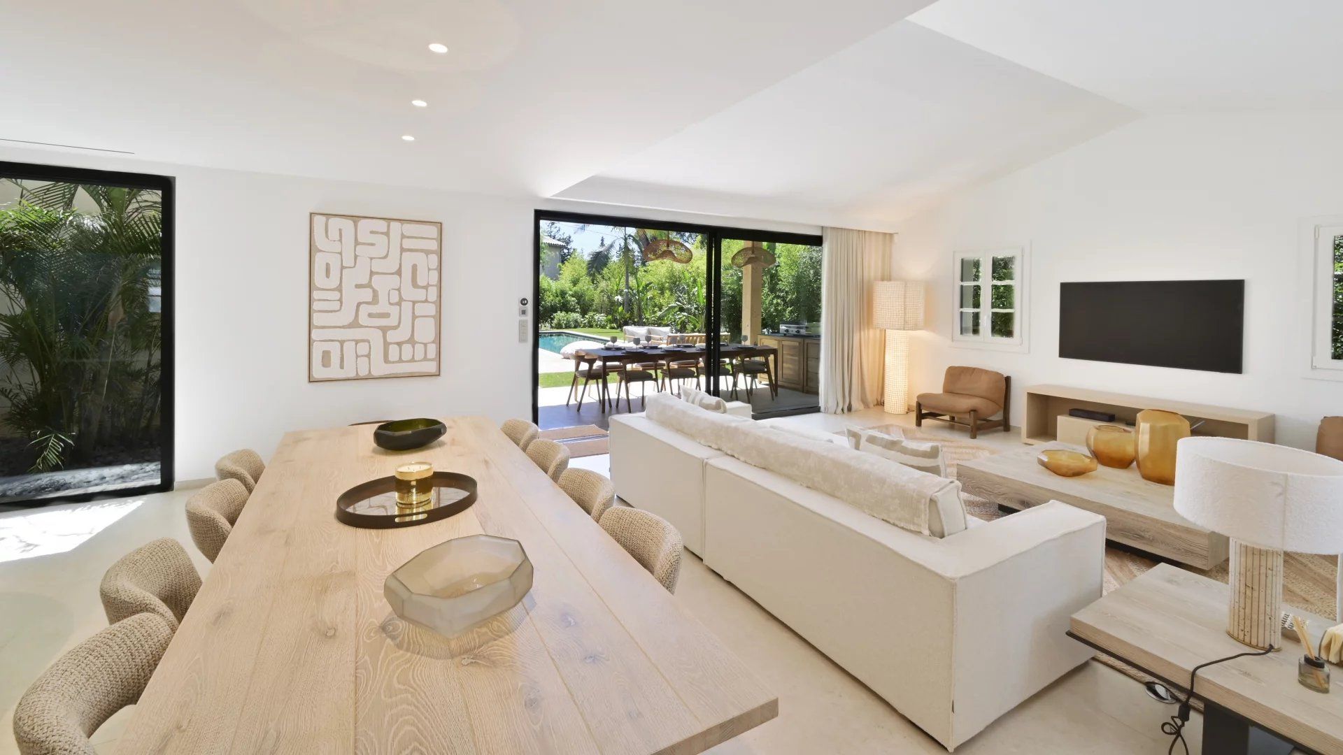 villa 6 Rooms for seasonal rent on Saint-Tropez (83990)