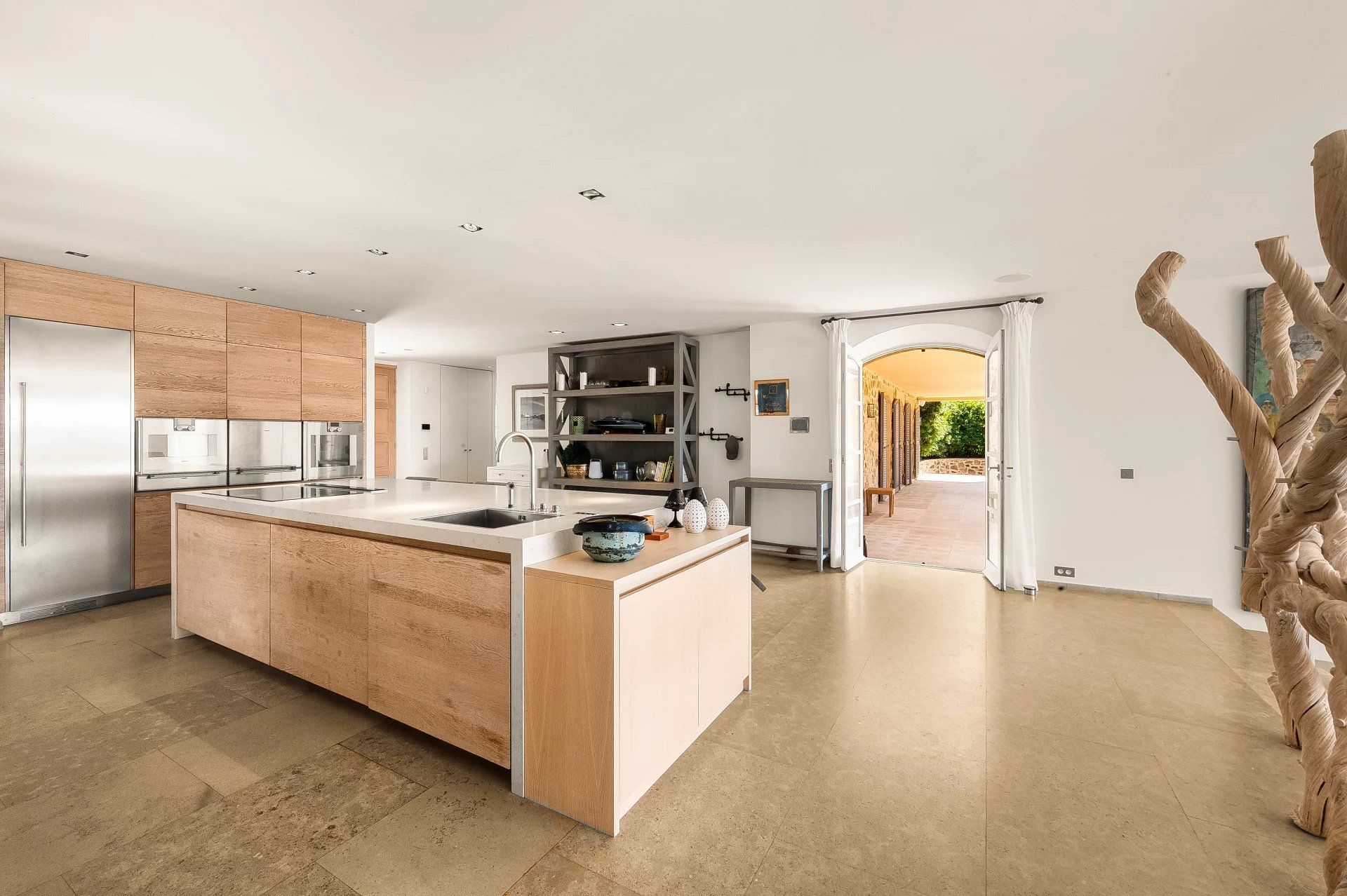 villa 7 Rooms for seasonal rent on Ramatuelle (83350)