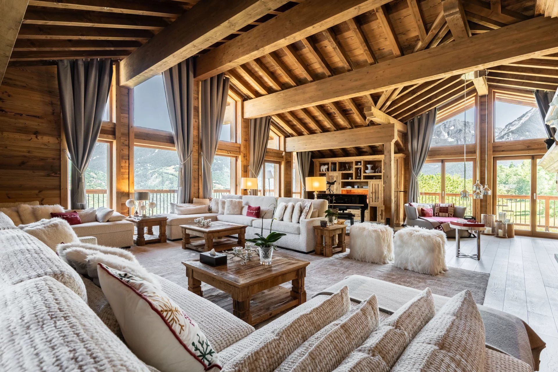 Sale Chalet Courchevel 9 Rooms
