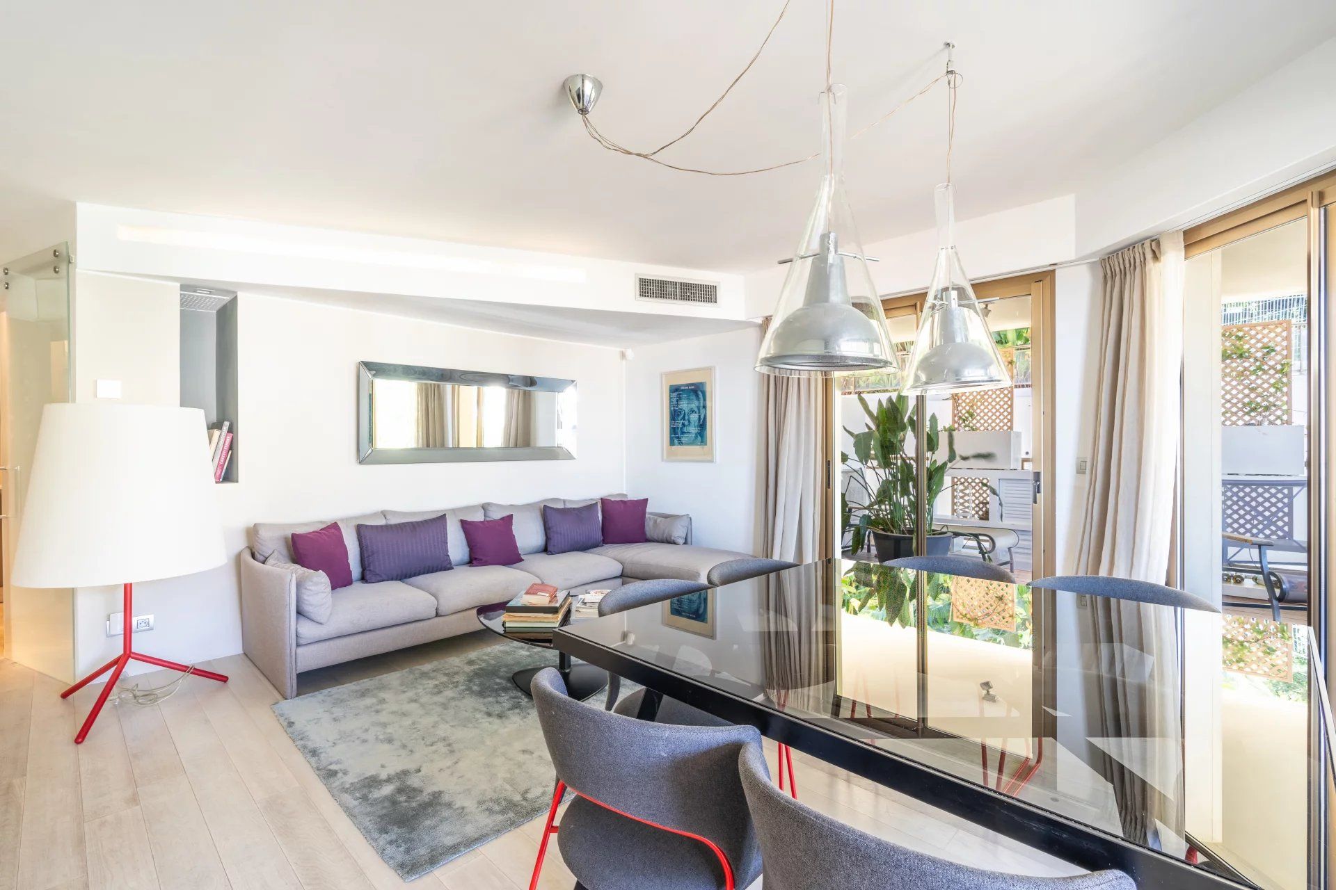 appartement 5 Pièces en vente sur Cap-d'Ail (06320) Vente Appartement Cap-d'Ail 5 Pièces 108 m²
