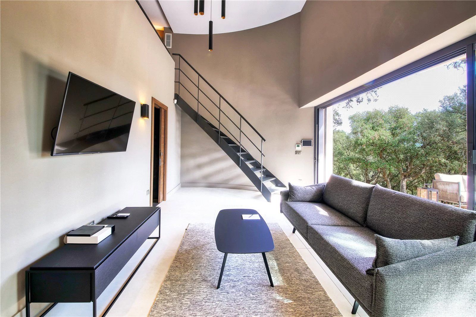 villa 2 Rooms for seasonal rent on La Croix-Valmer (83420)