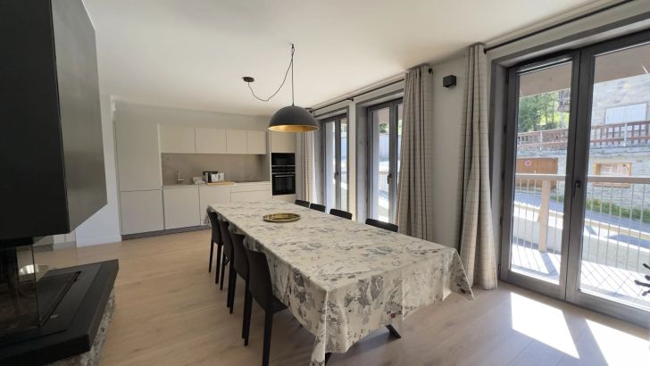 Vente Appartement Courchevel 6&nbsp;Pièces 127.9&nbsp;m²