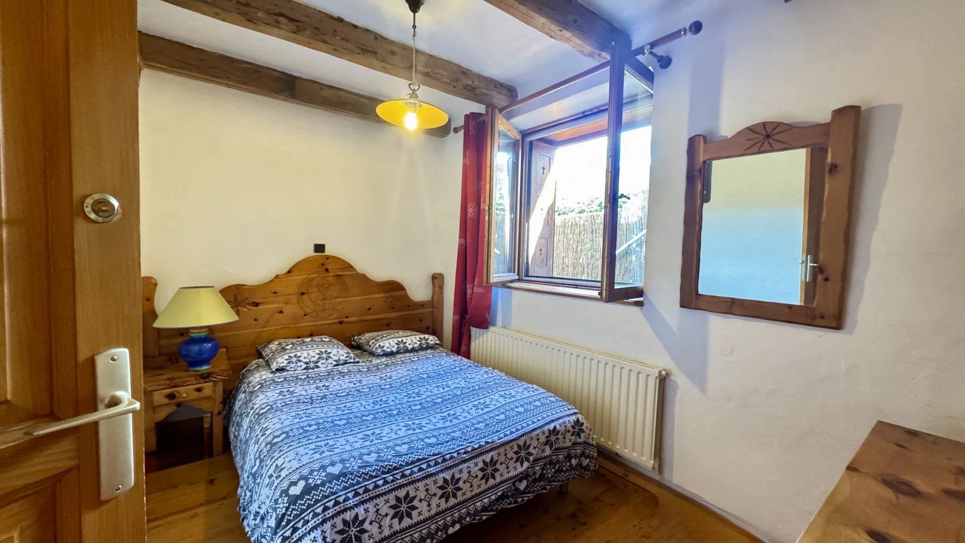 house 4 Rooms for sale on Courchevel (73120)