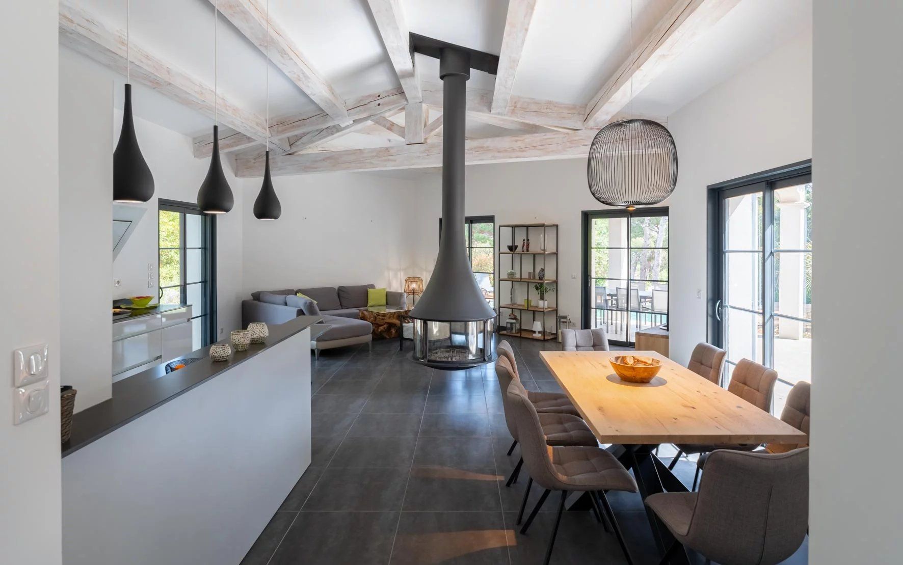 villa 6 Pièces en location saisonnière sur Saint-Tropez (83990)