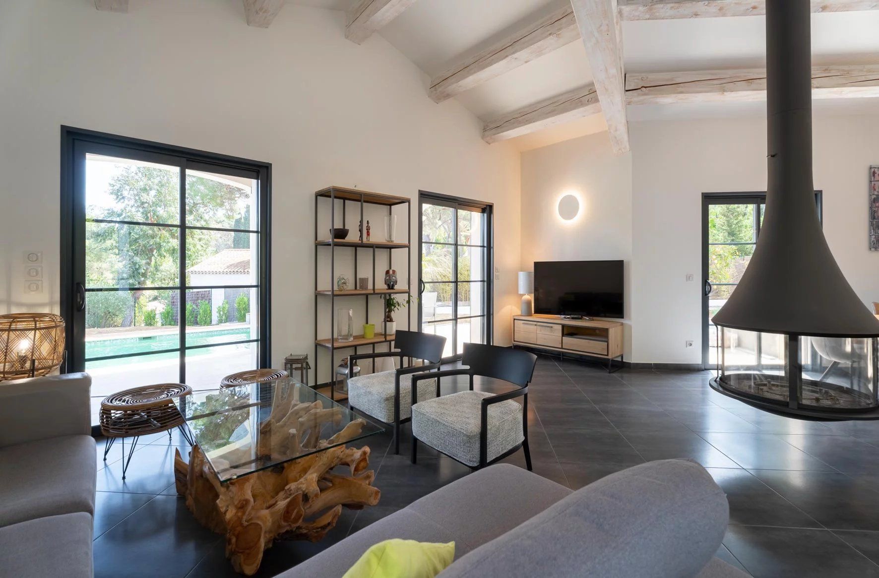 villa 6 Pièces en location saisonnière sur Saint-Tropez (83990)