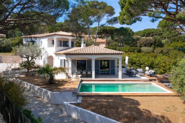 Location saisonnière Villa Saint-Tropez 6&nbsp;Pièces 150&nbsp;m²