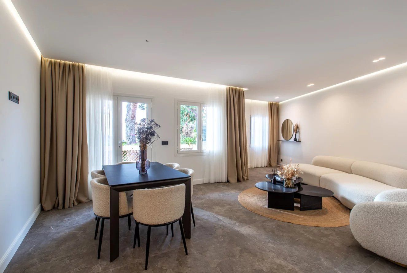 apartment 3 Rooms for sale on Villefranche-sur-Mer (06230)