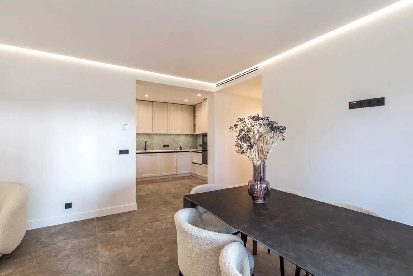 apartment 3 Rooms for sale on Villefranche-sur-Mer (06230)