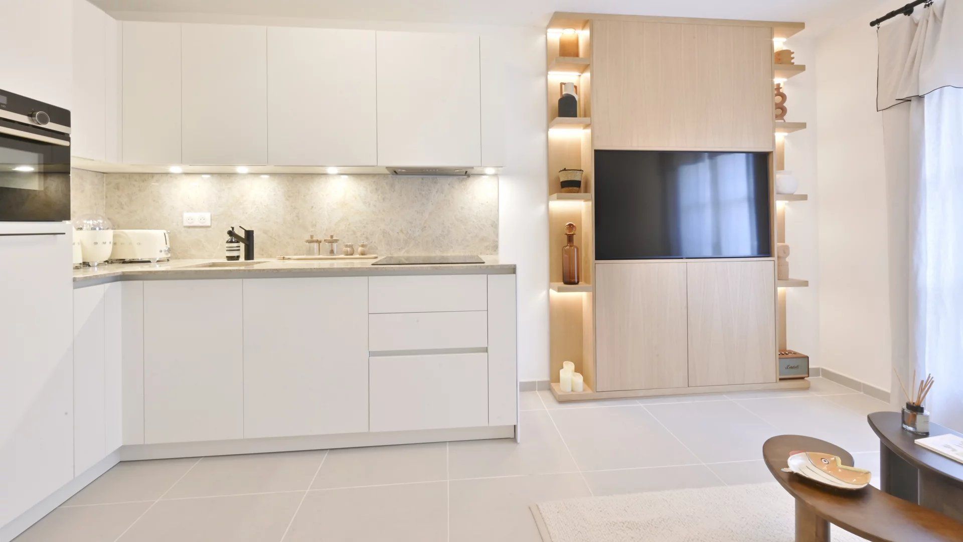 apartment 2 Rooms for seasonal rent on Saint-Tropez (83990)